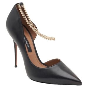 BCBGMAXAZRIA Nexxa Pump - Smooth Leather, Black, Ankle Chain Size 8